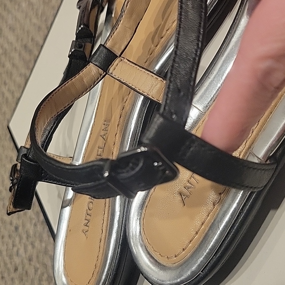 ANTONIO MELANI Black and Silver Thong Sandal - Picture 4 of 6